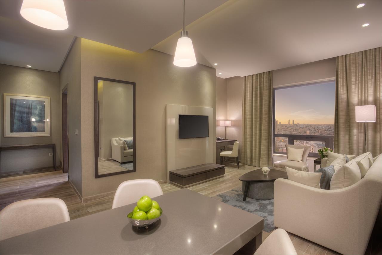 One-Bedroom Superior Suite